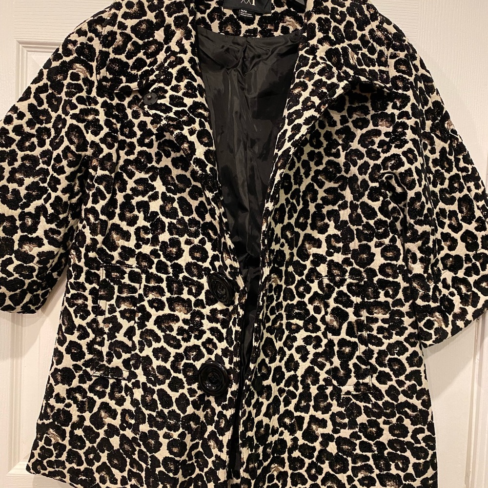 EUC Forever 21 Leopard Print Jacket